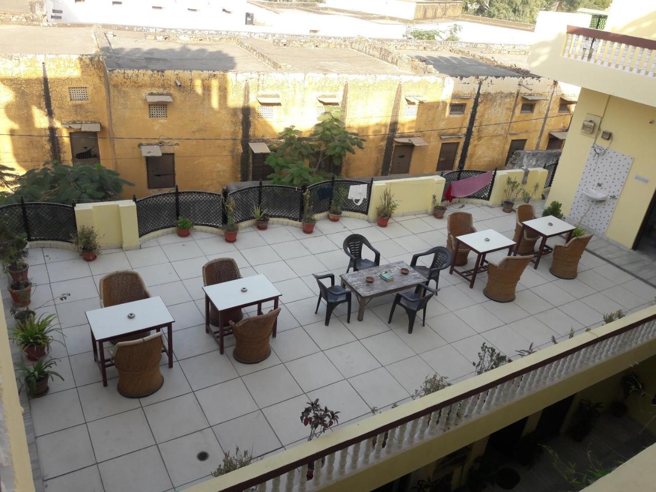 Keshav Palace Puskár Kültér fotó